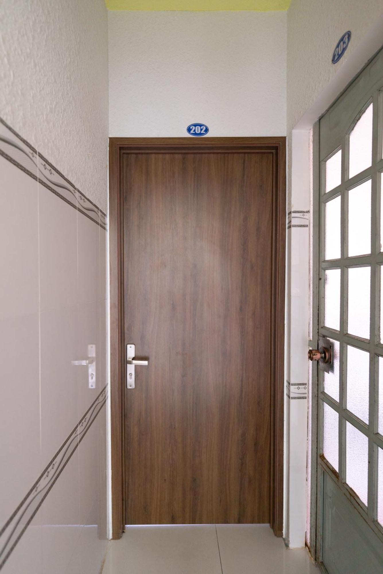 Thien Thanh Hotel Vinh Long Exterior photo