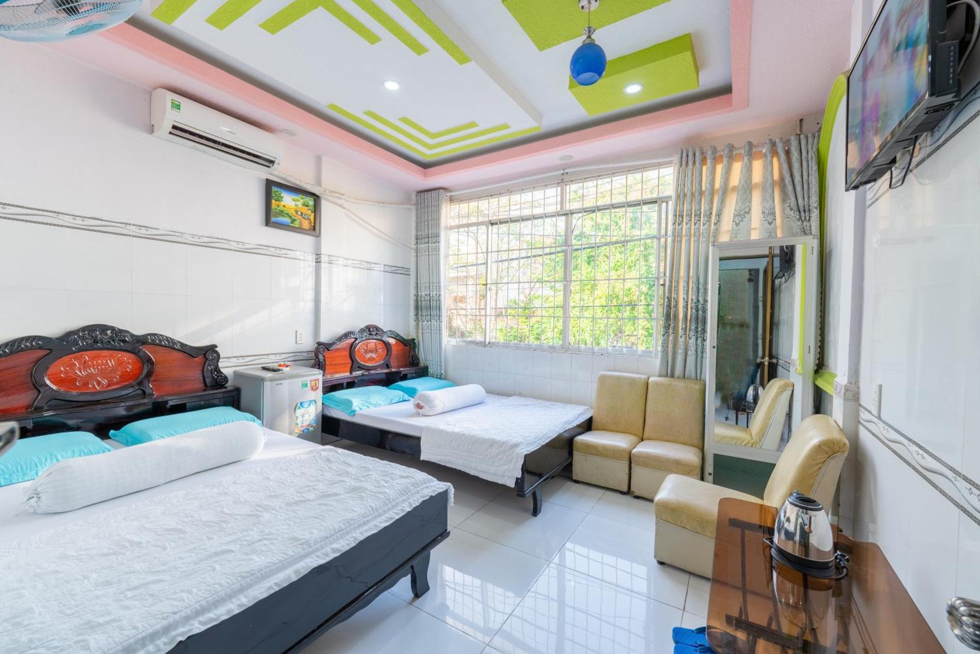 Thien Thanh Hotel Vinh Long Exterior photo