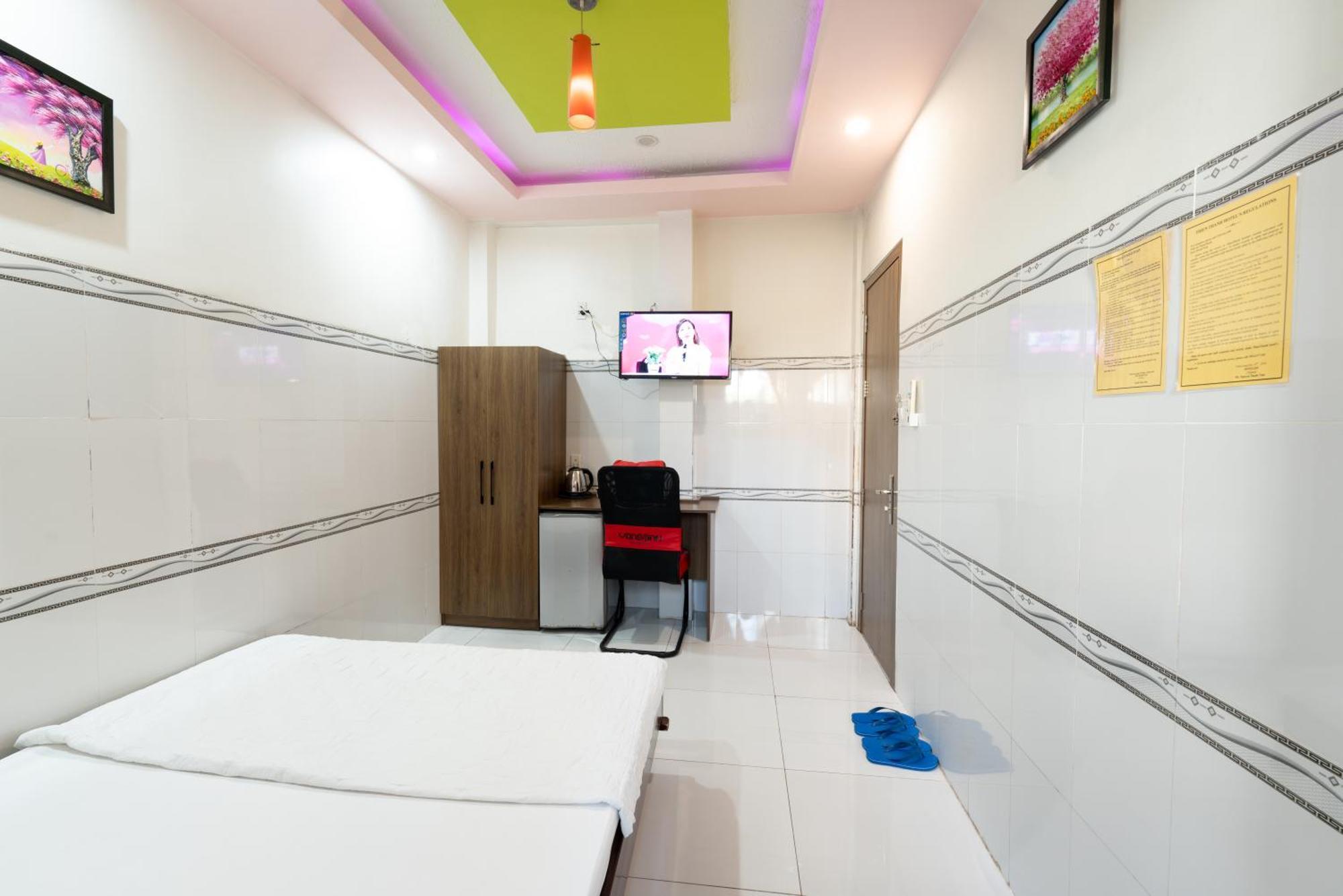 Thien Thanh Hotel Vinh Long Exterior photo