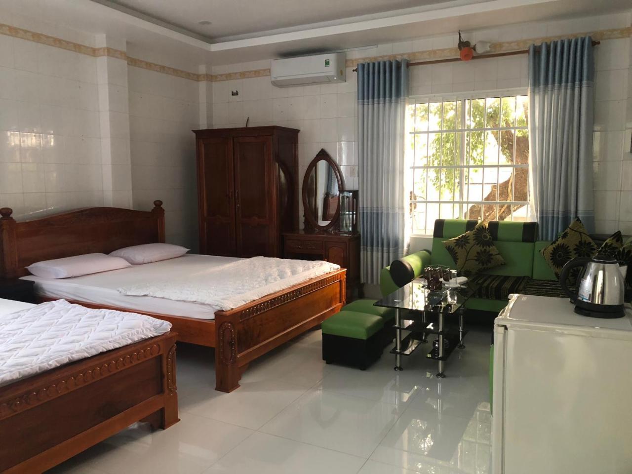 Thien Thanh Hotel Vinh Long Exterior photo